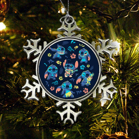 An Alien's Day - Ornament