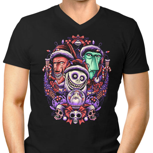 Christmas Mischief - Men's V-Neck
