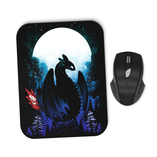 Dragon in the Moonlight - Mousepad