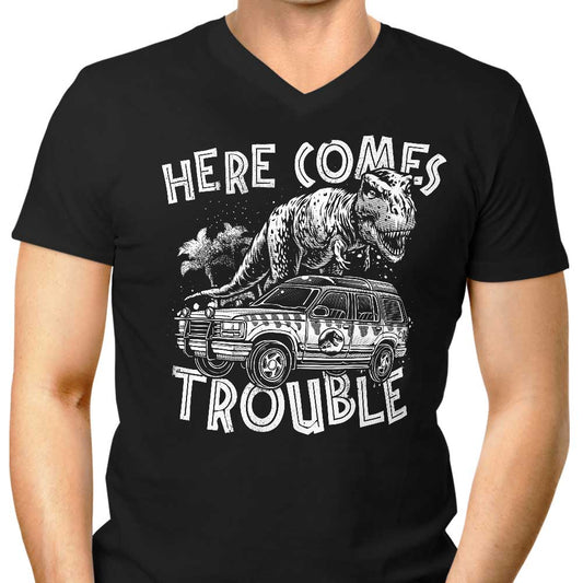 Here Comes Trouble - Men's V-Neck