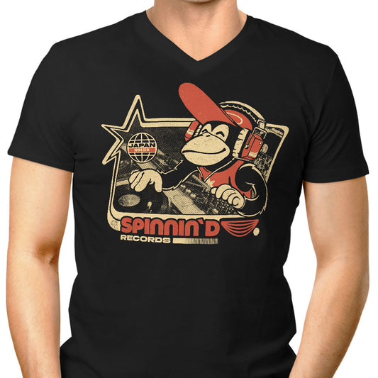 Spinnin' D - Men's V-Neck