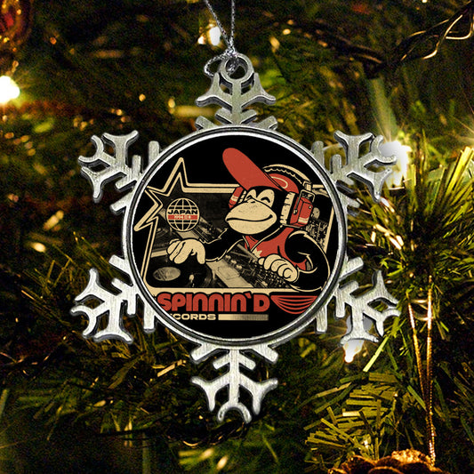 Spinnin' D - Ornament