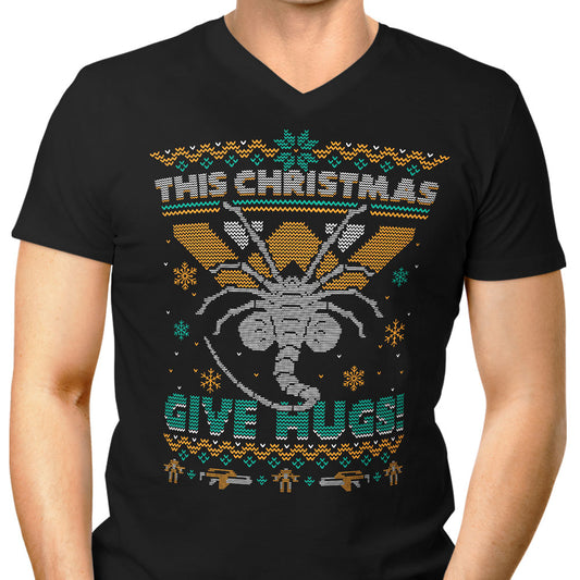 Ugly Xmas Hugs - Men's V-Neck