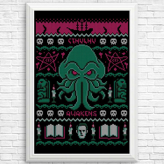 Cthulhu Awakens Sweater - Posters & Prints