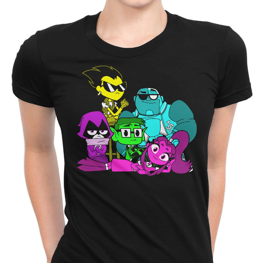 Go Teens Club - Women's Apparel