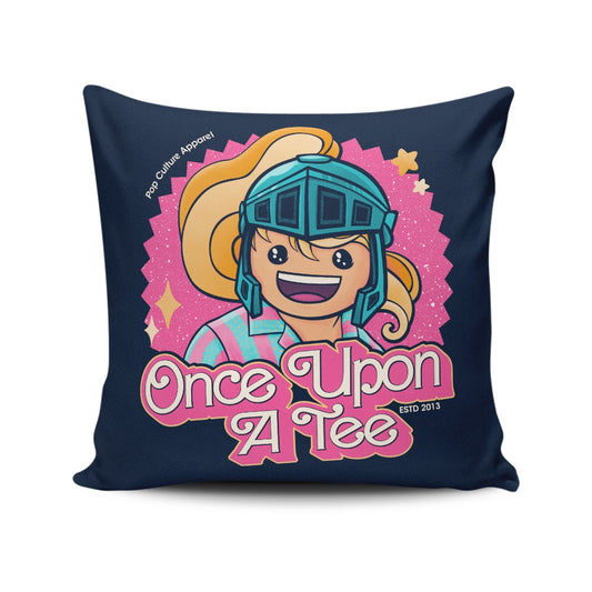 Malibu Teerion - Throw Pillow