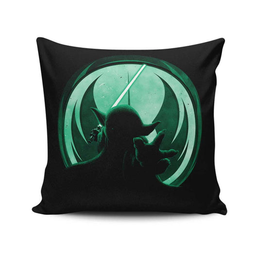 Size Matters Not - Throw Pillow