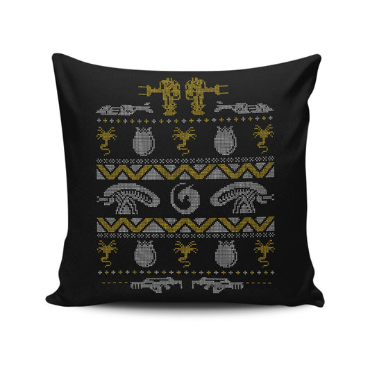 Xmas Bug Hunt - Throw Pillow