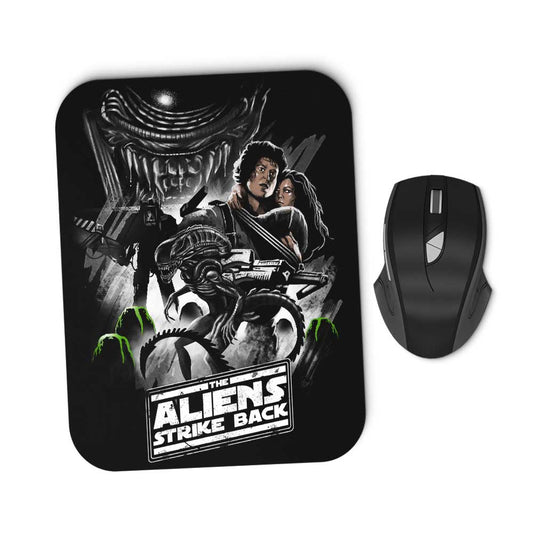 Aliens Strike Back - Mousepad
