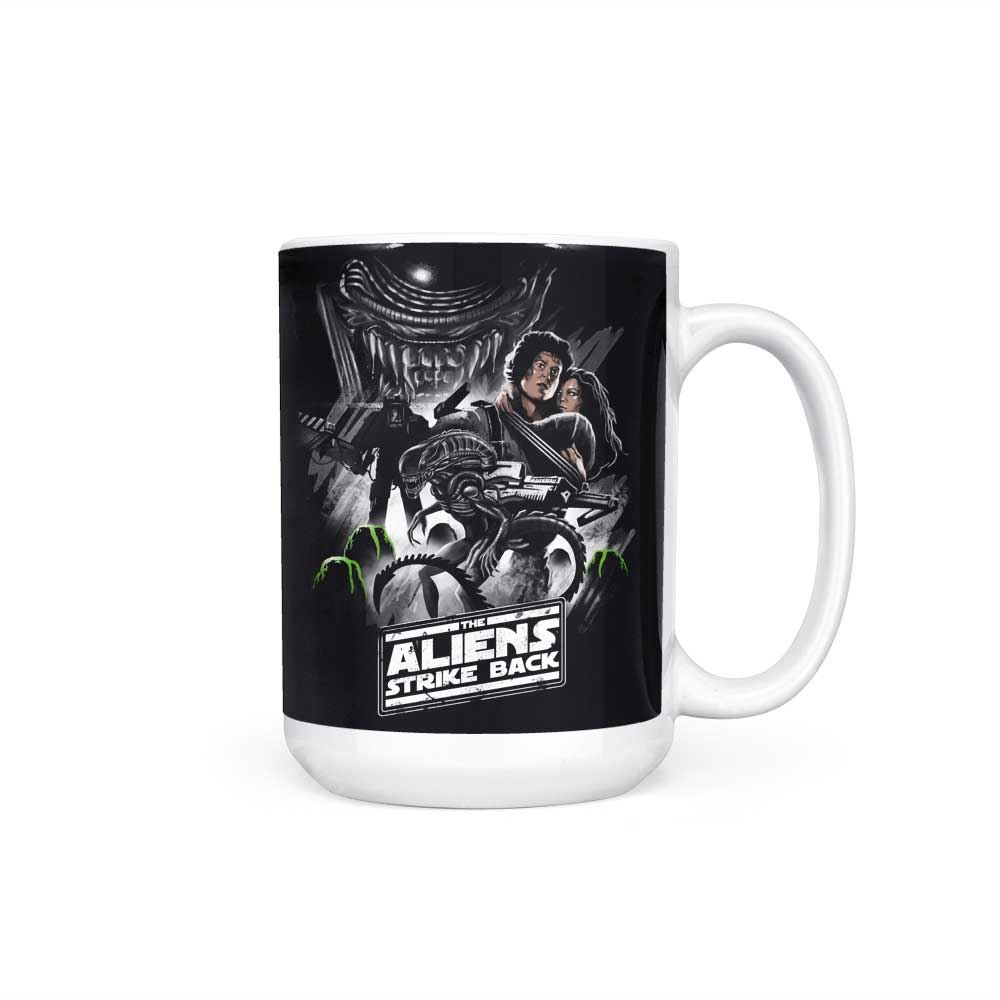 Aliens Strike Back - Mug