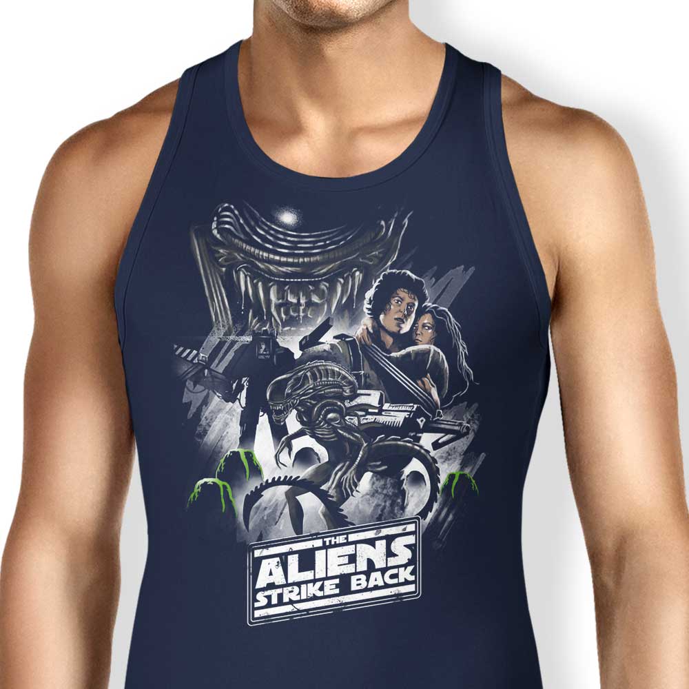 Aliens Strike Back - Tank Top