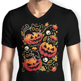 Black Cats Pumpkin Party - Men's V-Neck