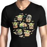 Child Adventures - Men's V-Neck
