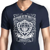 Classic Republic - Men's V-Neck