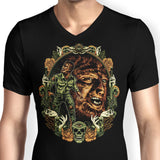 Curse of the Moon - Men's V-Neck