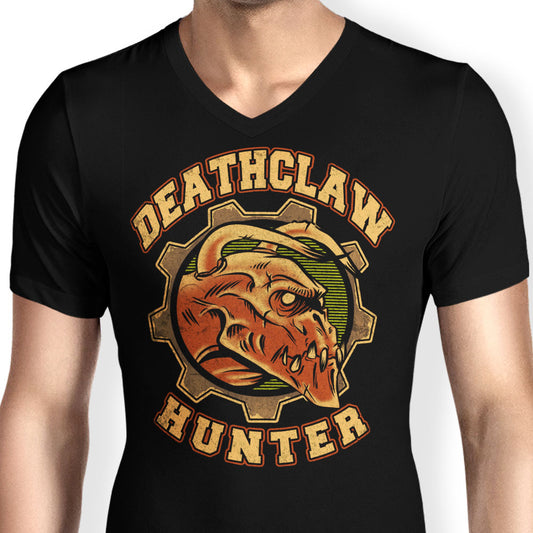 Deathclaw Hunter - Men's V-Neck
