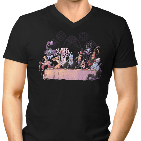 Dinner of Villains - Men's V-Neck