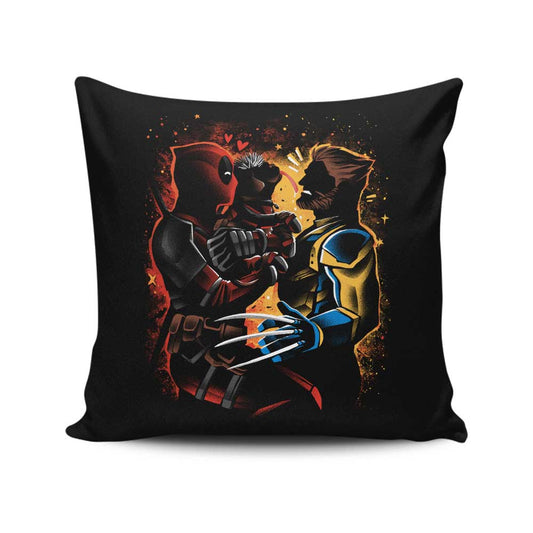 Dogpool Love - Throw Pillow
