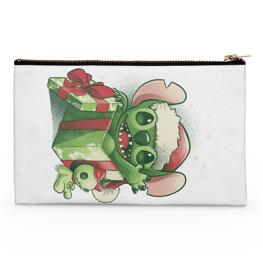 Episode 16: Christmas Experiment - Accessory Pouch