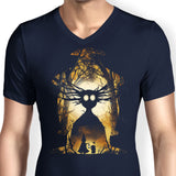 Garden Silhouette - Men's V-Neck