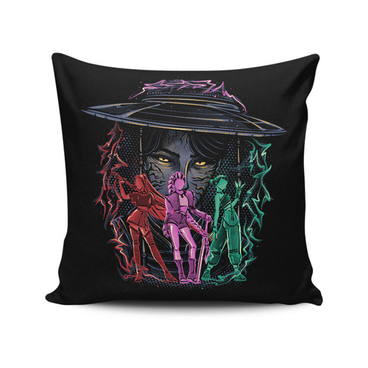 Hunt in Style - Throw Pillow
