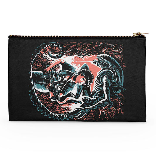 Hunter Hunted - Accessory Pouch
