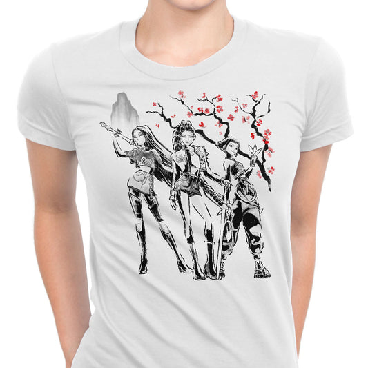 Huntrix Sumi-e - Women's Apparel