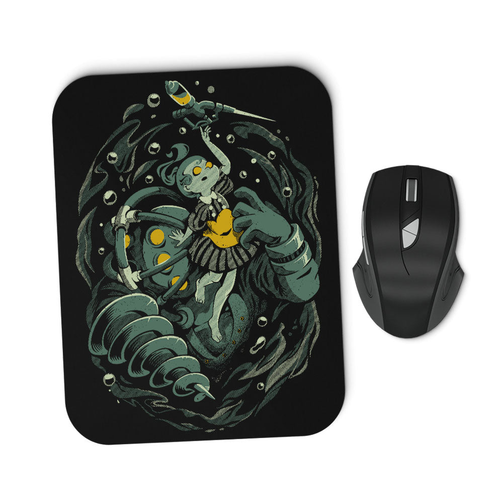 Iron Protector - Mousepad