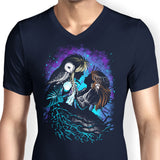 Labyrinth Love - Men's V-Neck