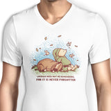 Legendary Bear - Men's V-Neck