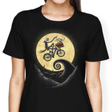 Nightmare on the Moon - Women's Apparel