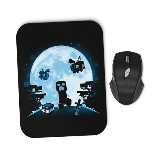 Pixel Moon - Mousepad
