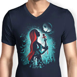 Ragdoll in Love - Men's V-Neck