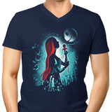 Ragdoll in Love - Men's V-Neck