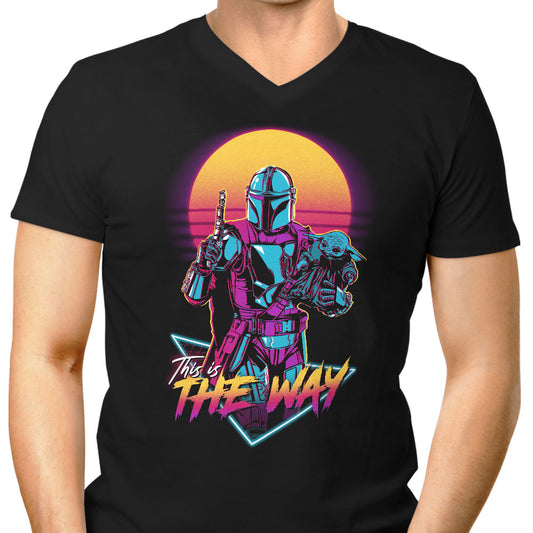 Retro Creed - Men's V-Neck