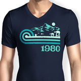 Retro Empire - Men's V-Neck