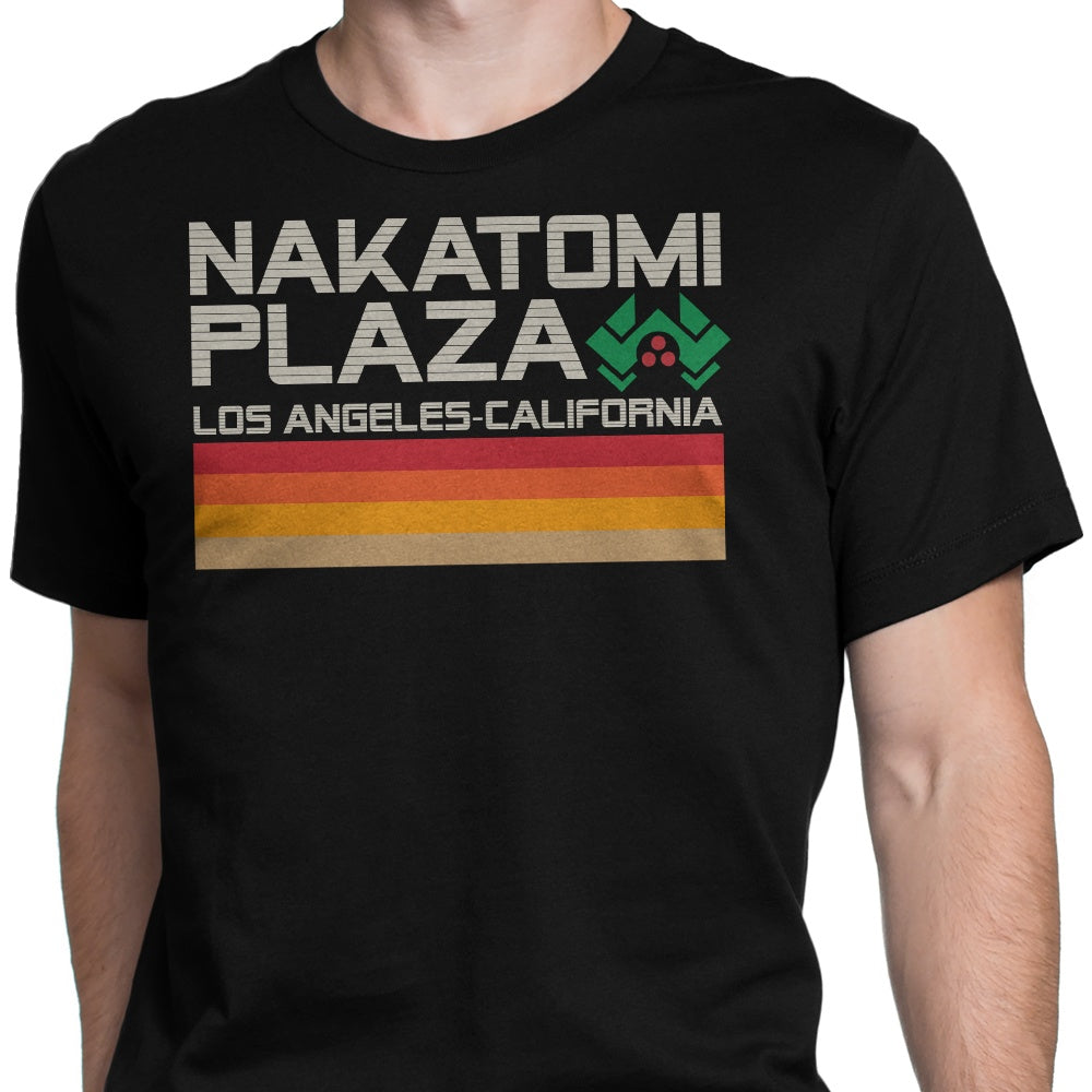 Retro Plaza - Men's Apparel