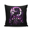 Rise of the Xeno Queen - Throw Pillow
