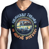 Solving Mysteries - Men's V-Neck