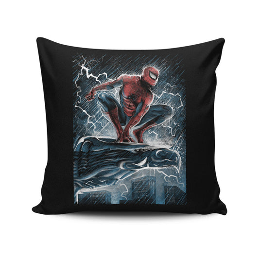 Spider Over the City - Throw Pillow