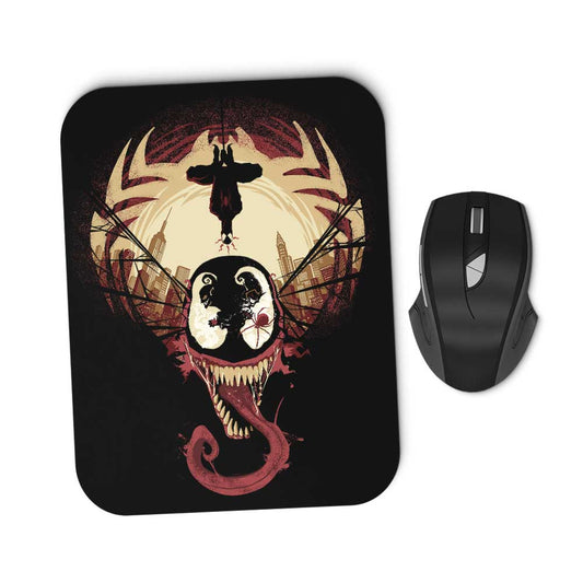 Spider's Nightmare - Mousepad