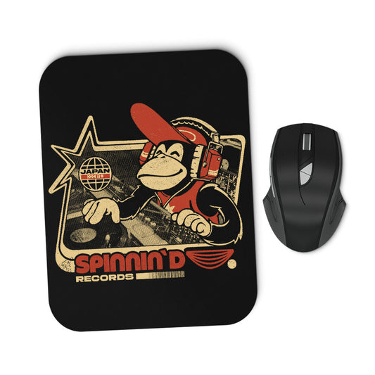Spinnin' D - Mousepad