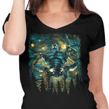 Starry Giant - Women's V-Neck