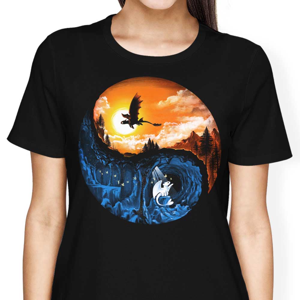 The Hidden World - Women's Apparel