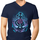 The Legend is Back - Men's V-Neck