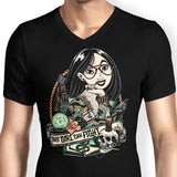 This Girl Can Fight - Men's V-Neck