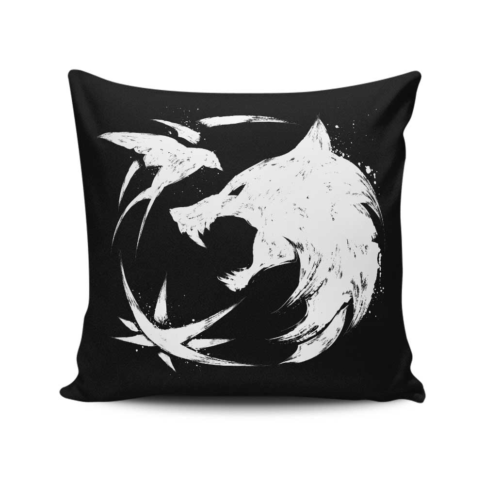 Wild Wolf - Throw Pillow