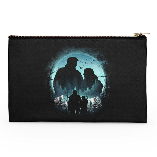 Winter Survivors - Accessory Pouch