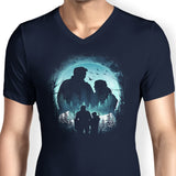 Winter Survivors - Men's V-Neck