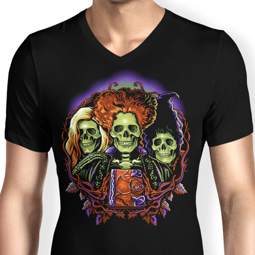 Witches Skulls - Men's V-Neck